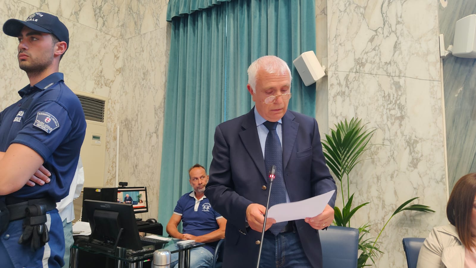 Bagarre Per La Presidenza Della Prima Commissione A Imperia Zarbano