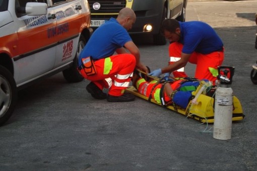 Ventimiglia: lieve incidente stradale sulla Statale 20 in frazione Porra, coppia di Cuneo in ospedale