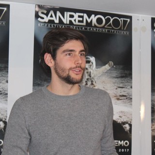 #Festival2017 Emozioni, sorrisi e gentilezza, Alvaro Soler incanta al Palafiori: &quot;Incredibile il calore della gente&quot;