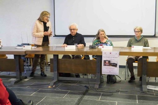 Ventimiglia: grande successo per Bruno Gambarotta al Museo Civico Archeologico 'Girolamo Rossi' (foto)