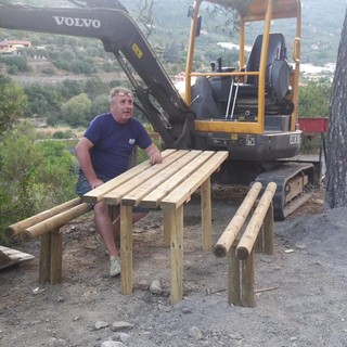 Dolceacqua: installate le aree di sosta lungo la nuova pista ciclabile, tutto è pronto per l’inaugurazione del 3 Ottobre