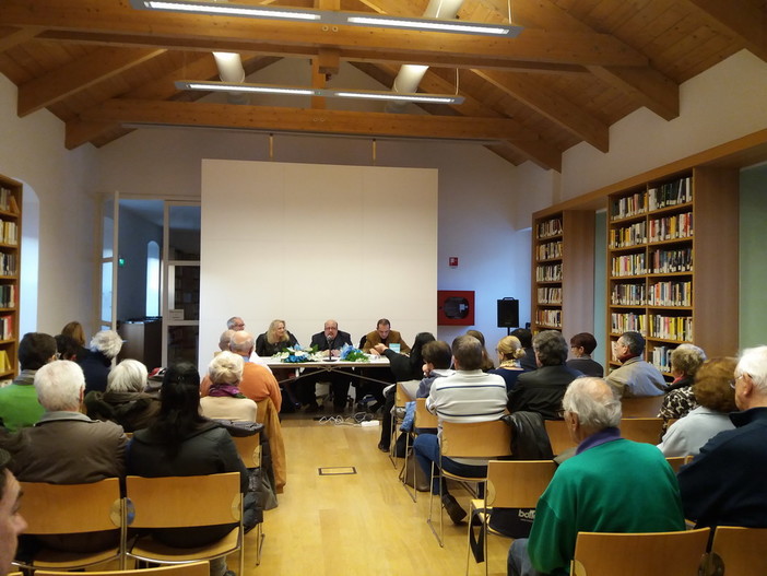 Ventimiglia: Luzon, l’autore di ‘Tramonto Libico’, questo pomeriggio alla biblioteca Aprosiana per presentare l’opera