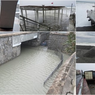 Mareggiata a Bordighera, le onde raggiungono la passeggiata e gli stabilimenti balneari (Foto e video)