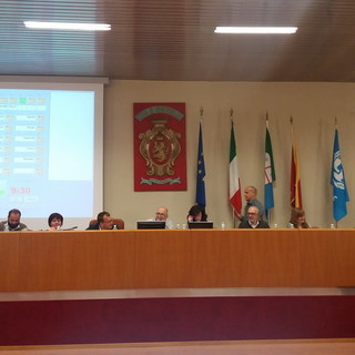 Ventimiglia: al centro del Consiglio Comunale il rendiconto della gestione 2015 con i commenti di tutti gli assessori