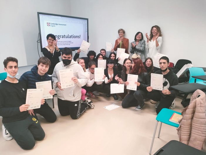 Sanremo, consegna delle certificazioni Cambridge all’Iis Ruffini-Aicardi  (foto)