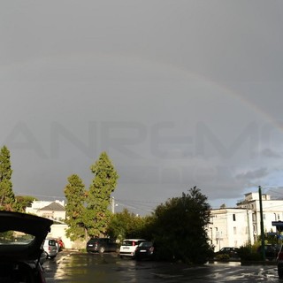 Maltempo: temporali e forti acquazzoni sulla nostra provincia, alla fine anche lo spettacolo dell'arcobaleno (Foto)