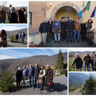 Gli alberi che hanno addobbato il Natale di Diano Marina ora continuano a vivere in Valle Arroscia