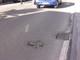 Sanremo: pericolo di una frana e cedimento dell'asfalto in via Duca d'Aosta