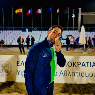 D'Attis sul tetto d'Italia, l'atleta sanremese si aggiudicato con la squadra veneta dell'Oderzo il suo terzo Titolo nel Beach Handball