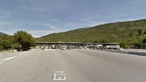 Incidente stradale sulla A8 Escotà ad Antibes: 12 km di coda in Francia, per ora nessuna ripercussione in Italia