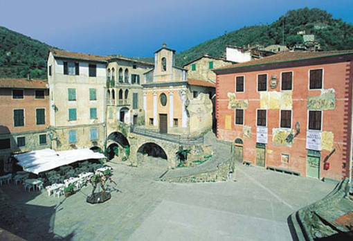 Apricale: da sabato prossimo al Castello della Lucertola la mostra di Tonino Conte