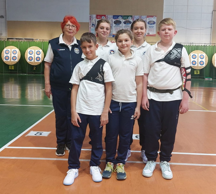 Tiro con l'Arco: ottimi risultati per gli atleti dell'Archery Club Ventimiglia al torneo della Superba a Genova (Foto)