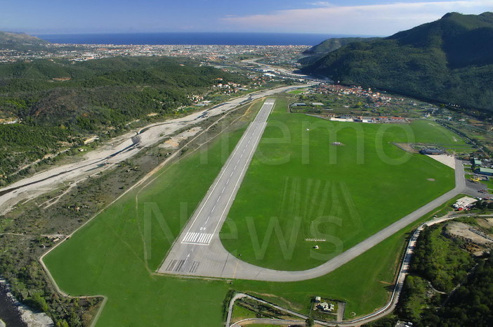 Lettore di Imperia sull'aeroporto di Albenga, &quot;Gli aerei delle compagnie low cost sono troppo grandi&quot;