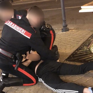 Sanremo: infastidisce da tempo titolari e avventori di un bar, stanotte arrestato un ucraino (Foto)