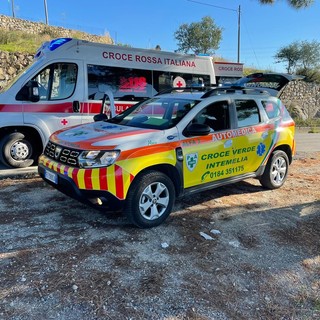 Bordighera: si ferisce a un braccio con la motosega in campagna, mobilitazione di soccorsi