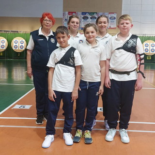 Tiro con l'Arco: ottimi risultati per gli atleti dell'Archery Club Ventimiglia al torneo della Superba a Genova (Foto)