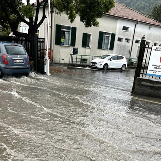 Camporosso: strade, campi e serre allagate, la disperazione del coltivatore Marco Damele (Foto)