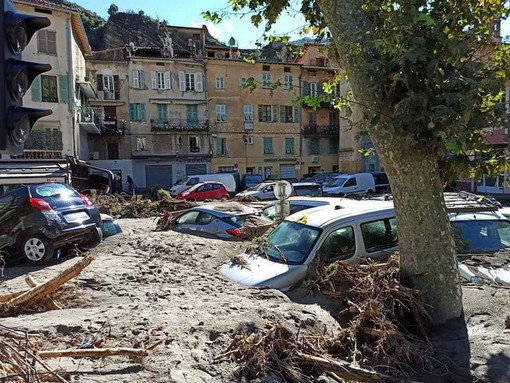 Dalla Francia: arrière pays, il dramma di un territorio che il diluvio ha sconvolto (Foto, Video)