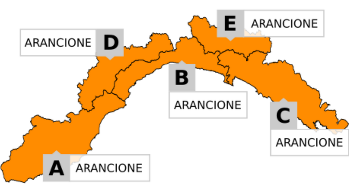 Confermate le previsioni di stamattina: allerta arancione in tutta la Liguria, scuole chiuse ovunque