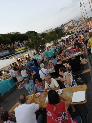 Sanremo: la prossima settimana la 5ª edizione di “A tavola sul porto vecchio”