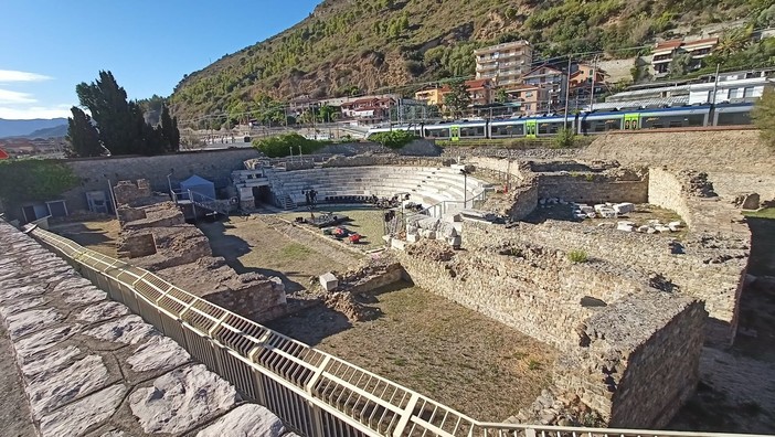 Ventimiglia: domani pomeriggio 'Leggere il territorio – Leggere sul territorio' all'Antiquarium del teatro romano