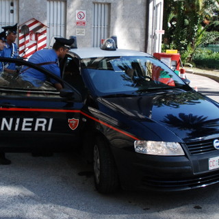 Sanremo: tenta due volte il borseggio. Algerino 33enne arrestato dai Carabinieri