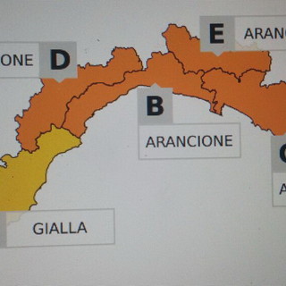 Maltempo di domani e domenica: codice 'Giallo' per la provincia di Imperia e 'Arancio' per il resto della Liguria