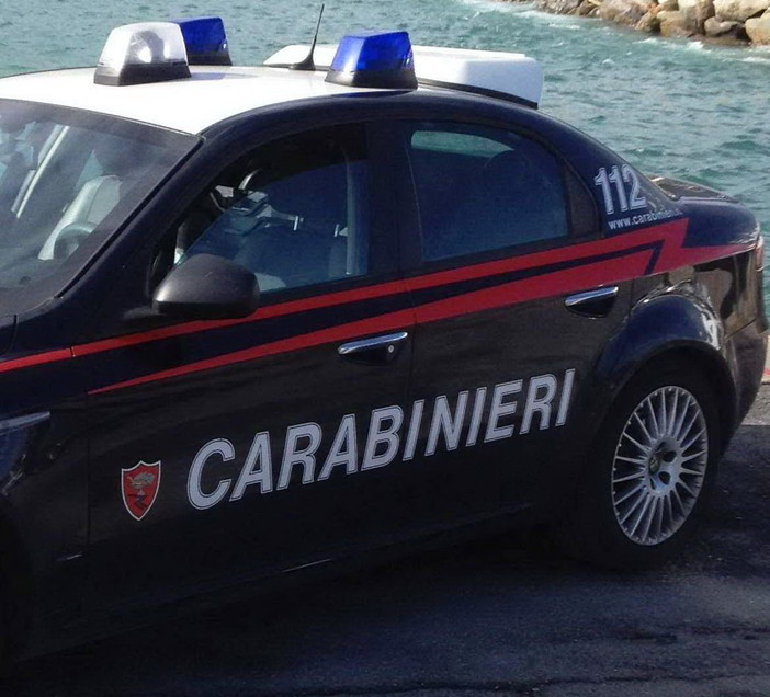 San Biagio della Cima: lei lo invita a mangiare a casa lui la deruba per ben due volte, denunciato dai Carabinieri