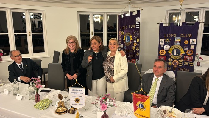 Sanremo: asta benefica del Lions Club Ottoluoghi di Bordighera, raccolti 2.700 euro (Foto)