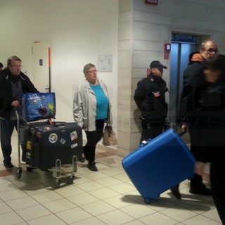 Savona: arrivata la 'Costa Fascinosa', le foto ed i video dello sbarco dei turisti del ponente ligure