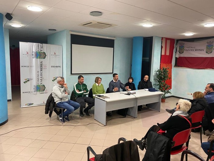 Assemblea con i cittadini a Vallecrosia, Biasi: “Anche in campagna elettorale il nostro lavoro prosegue” (Foto)