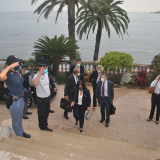 I Direttori Centrali della Polizia di Frontiera franco italiana in visita ai nuovi uffici della squadra mista a Mentone (foto)