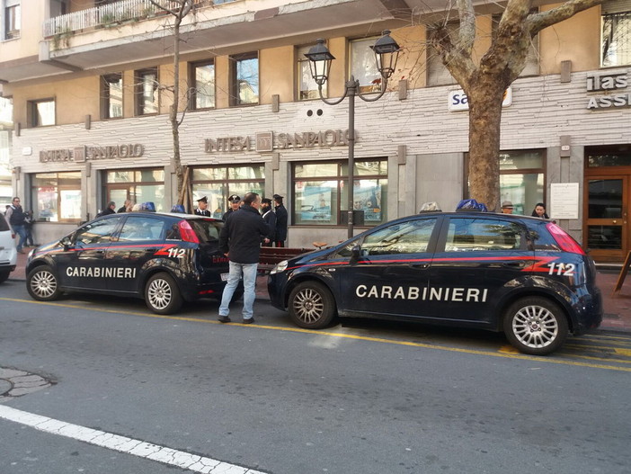 Ventimiglia: doppio allarme bomba (fasullo) questa mattina all'Intesa San Paolo ed alla Carispezia