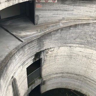 Le condizioni del parcheggio della nuova stazione