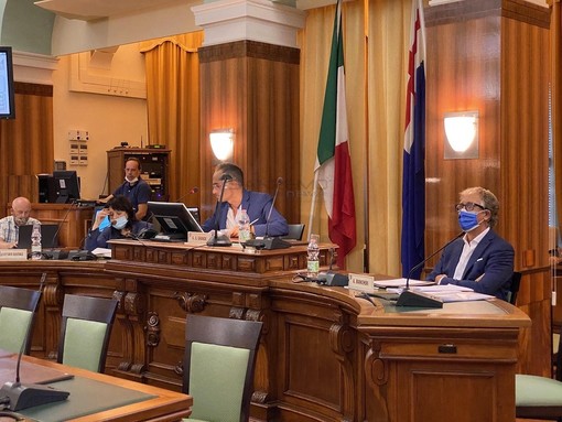 Sanremo: il sindaco Biancheri in consiglio comunale “O si mette a posto 'Casa Serena' o valuteremo la revoca”