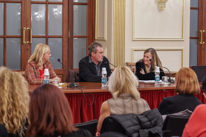 Sanremo: sala privata del Casinò gremita al Casinò per il 'Martedì Letterario' con Antonio Manzini (Foto)