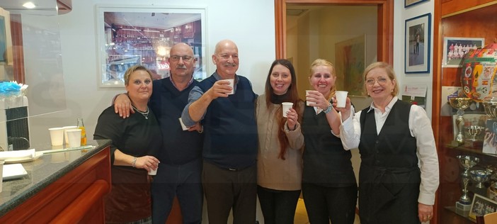 Sanremo: cambio di proprietà per il Bar Eden di corso Matuzia, i fratelli Cibien passano la mano (Foto)