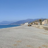 Bordighera: Rivieracqua dovrà svolgere urgenti lavori al depuratore, scatta l'ordinanza di divieto di balneazione