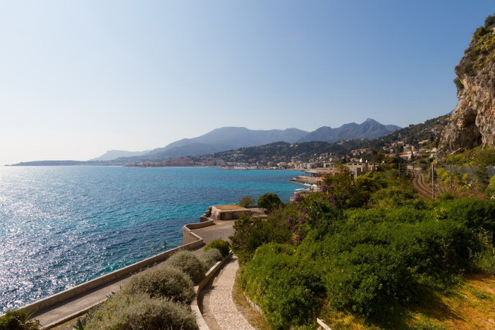 Ventimiglia: approvata una serie di interventi sulle spiagge, Panetta &quot;Siamo molto attenti alla situazione degli arenili&quot;