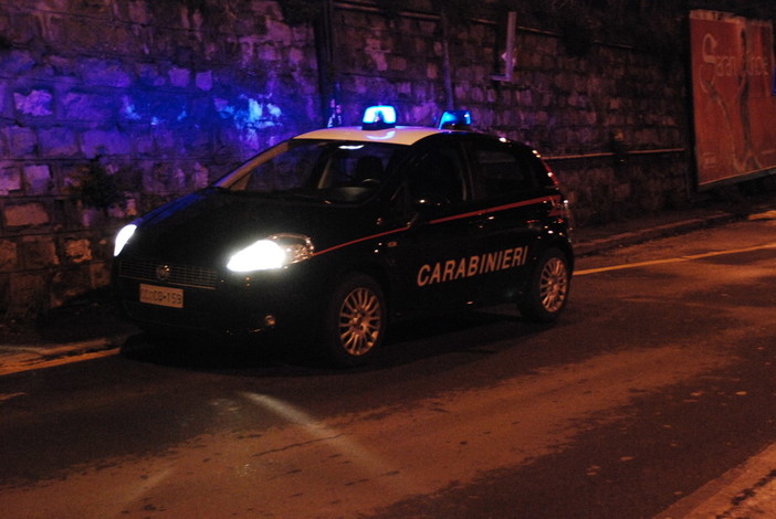 Dolceacqua: ritrovato cadavere nel greto del torrente Nervia, Carabinieri indagano per identificare il corpo