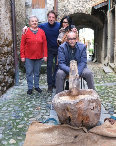 Sanremo: al Villaggio dei Fiori ultimi posti disponibili per la cena dedicata ai sapori e profumi delle Alpi del Mare.