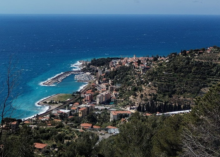 La città delle palme punta sulle attività all’aria aperta: al via il progetto “Aspettando Bordighera Outdoor 2025”