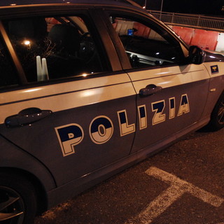 Sanremo: rapina in pieno centro ai danni di due francesi, indagini della Polizia