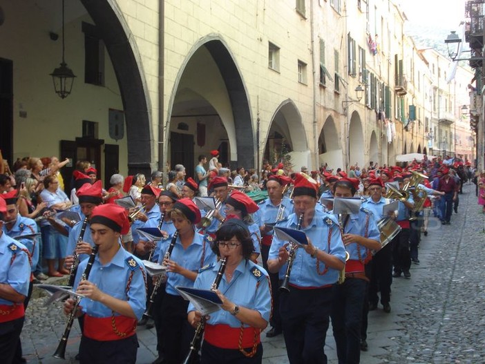 Pasquale Anfossi, Mozart &amp;co: una banda inconfondibile della nostra provincia