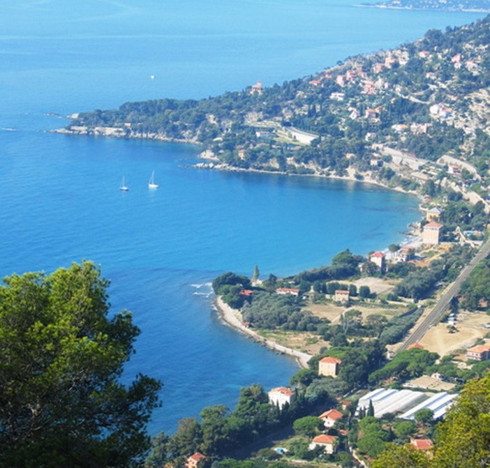 Ventimiglia: il Comitato Spiagge Intemelie-WWF torna sulla questione del muretto alla spiaggia di Latte