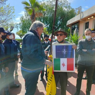 Imperia: respinto alle celebrazioni del 25 Aprile l'esponente dei Radicali Giampiero Buscaglia (Foto e Video)