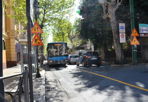 Sanremo: prima giornata con la nuova viabilità nel centro, il pensiero di un nostro lettore su corso Garibaldi