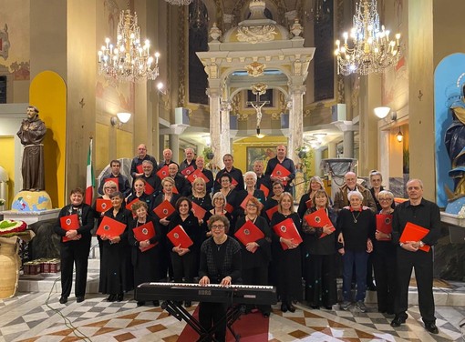 Al teatro comunale concerto natalizio del Coro Polifonico Città di Ventimiglia