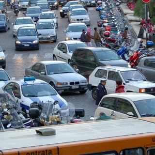 Sanremo: rivoluzione per la viabilità in centro, piazza Colombo diventa pedonale