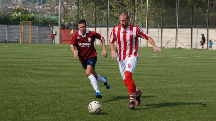 Calcio: netta vittoria del Ventimiglia sulla Carcarese, le più belle foto di Franco Rebaudo